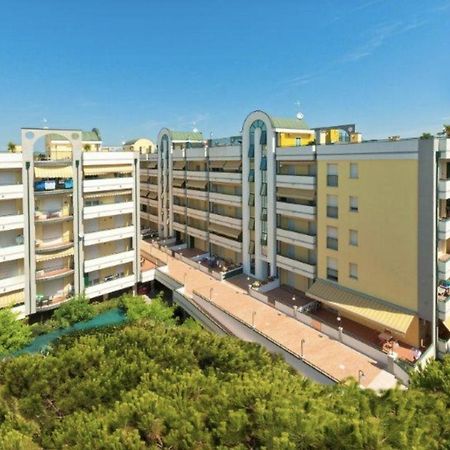Residence Cristoforo Colombo - Carraro Immobiliare - Family Apartments Caorle Zewnętrze zdjęcie