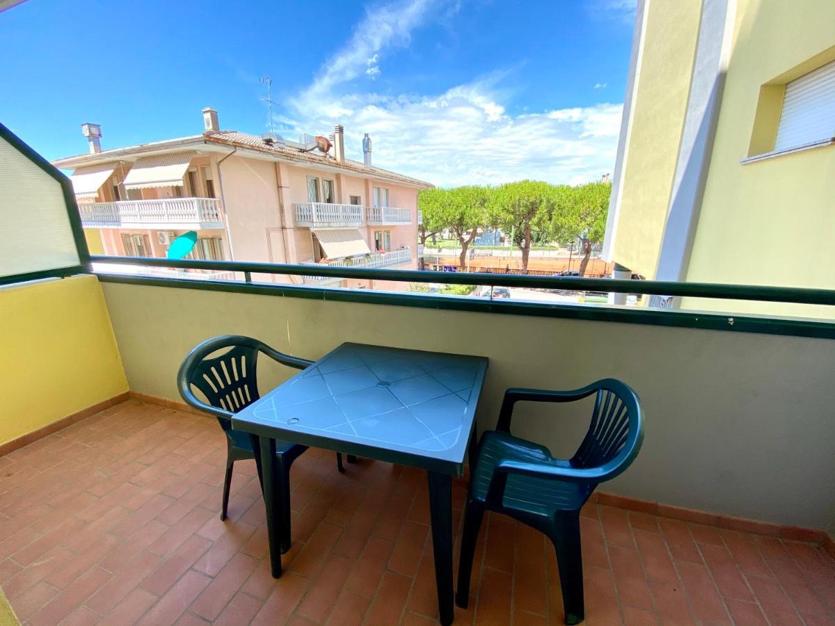Residence Cristoforo Colombo - Carraro Immobiliare - Family Apartments Caorle Zewnętrze zdjęcie